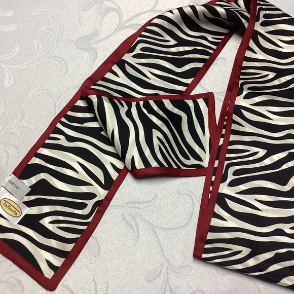 TALBOTS. Red white n black silk scarf ZEBRA PRINT MUST SEE. NEW - Picture 5 of 5